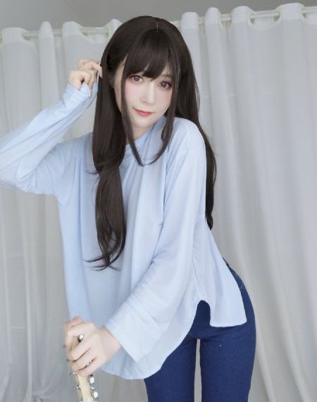 免费播放婬乱女教师-全集电影在线看