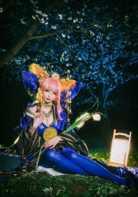 黄蓉在洗澡被伊强上-手机迅雷在线完整观看